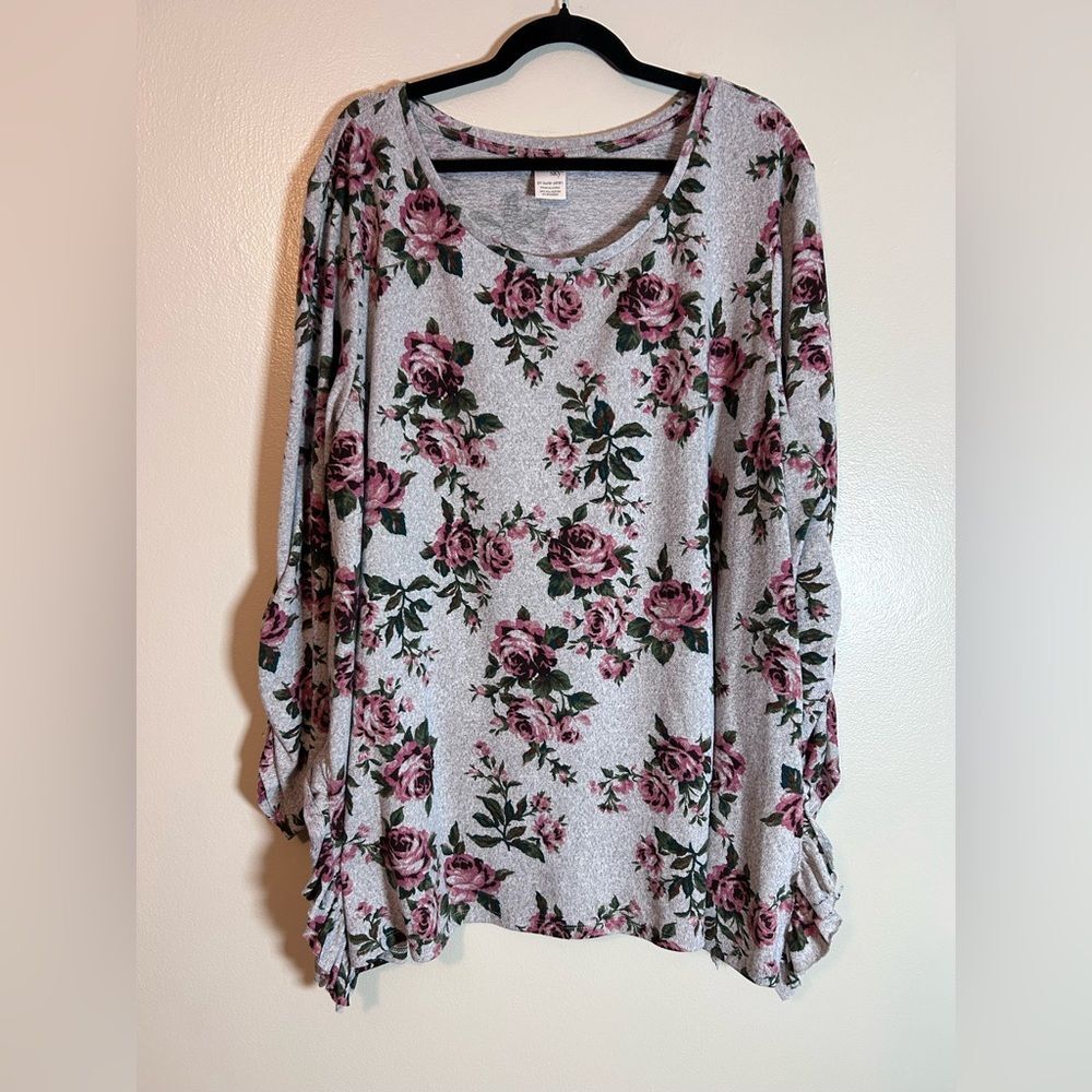Terra and Sky Women's Gray Floral Knit Ruffle Tunic Shirt Long Sleeve 3X 24/26